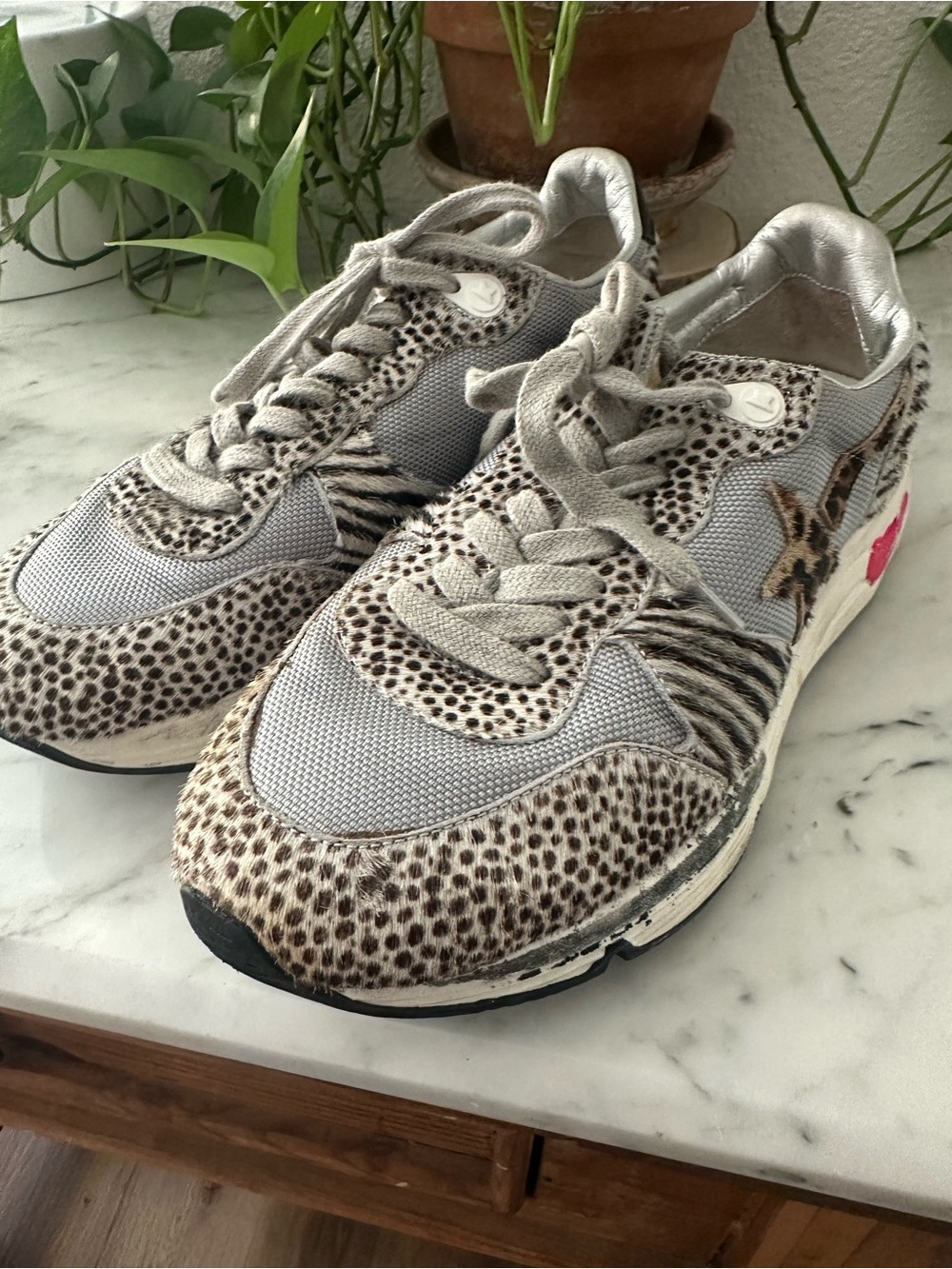 Women’s GOLDEN GOOSE RUNNING Sole Sneakers - Zebra Animal Print SZ 38 7.5